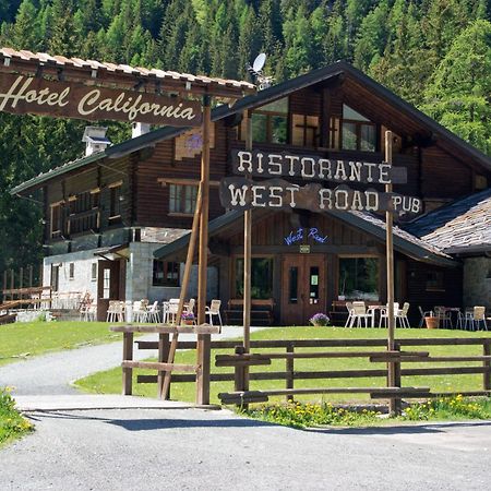 Hotel California Champoluc Exterior photo